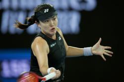 阿扎伦卡意外战胜阿森纳，锐不可当引爆全场！热度持续攀升